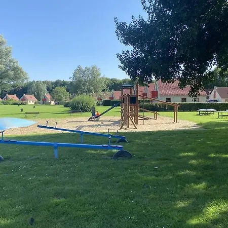 Vrijstaande 6 Persoons Hottub En Pizzaoven Op Holiday home *