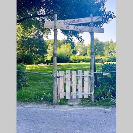 Vakantiehuis Vrijstaande 6 Persoons Hottub En Pizzaoven Op *